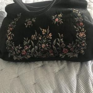 vintage padded floral tapestry type purse